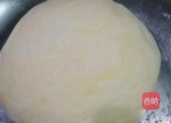 蜂蜜奶香小馒头的做法图解3