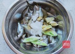 干炸葫芦子鱼的做法图解5