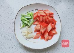 胡萝卜炒藕片的做法图解3