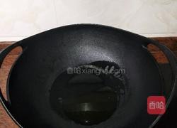 小葱炒鱼饼的做法图解4