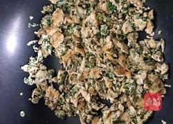 椿芽儿炒鹅蛋的做法图解5