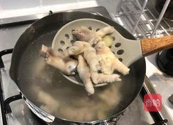 逆天好吃的㊙️制红烧鸡爪的做法图解3