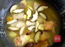 板栗香菇鸡焖饭的做法图解8