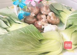 香菇炒上海青的做法图解1