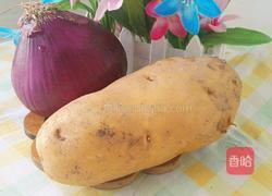洋葱炒土豆的做法图解1