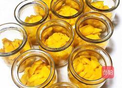 芒果巧克力双色布丁的做法图解6