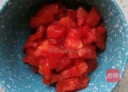 西红柿豆腐汤的做法图解5