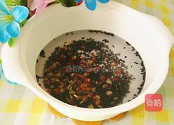 黑米粥的做法图解2