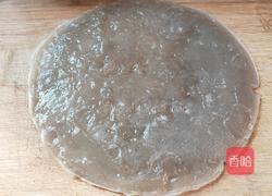 苕粉皮炒蚕豆的做法图解1