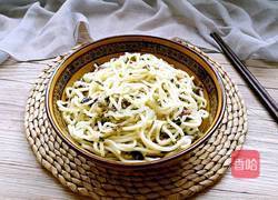 香椿肉酱拌面的做法图解13