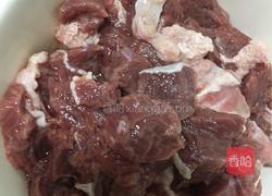 罐焖牛肉（家常版）的做法图解1
