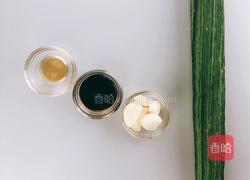 蒜蓉蒸丝瓜的做法图解1
