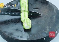 蒜蓉蒸丝瓜的做法图解4