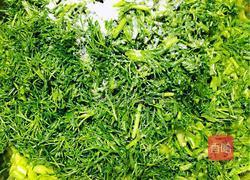 茴香饺子馅的做法图解1