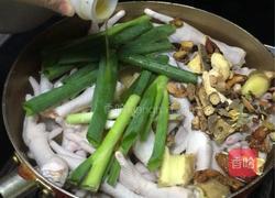 秘制辣鸡爪的做法图解5