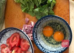 西红柿鸡蛋米线的做法图解3