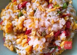 蛋炒饭的做法图解3