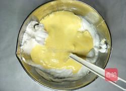 海盐香葱肉松蛋糕卷的做法图解9