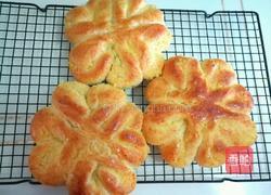 花型椰蓉面包的做法图解8