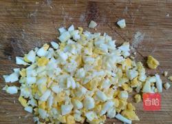 鸡蛋火腿三明治的做法图解1