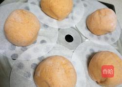胡萝卜开花馒头的做法图解7