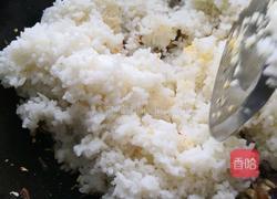 腊肉炒饭的做法图解8