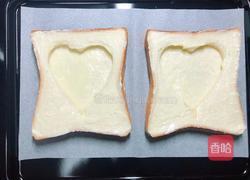 太阳蛋烤吐司 #夏日清爽轻食菜# 的做法图解6