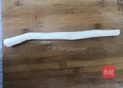 Illustration of how to make fried fungus with three-medicine lettuce 1