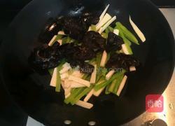 三药莴笋炒木耳的做法图解9