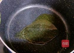 清炒西葫芦#夏日清爽轻食菜#的做法图解6