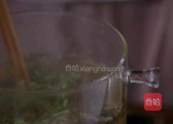 茴香海参汤的做法图解4