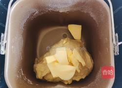 牛奶软面包的做法图解2