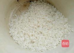 牡蛎干贝砂锅粥的做法图解4