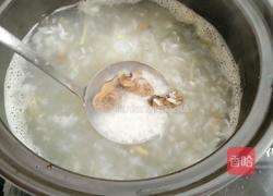 牡蛎干贝砂锅粥的做法图解15