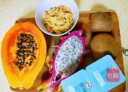 谷物水果酸奶的做法图解1