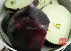 凉拌香辣茄子的做法图解3
