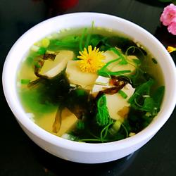 龙须菜豆腐汤的做法[图]