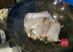 油焖大鱿鱼的做法图解3