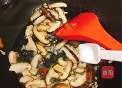 香菇油菜的做法图解4