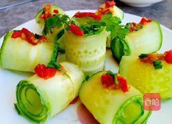 翡翠黄瓜卷的做法图解7