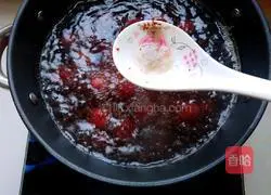 Illustration of how to make Osmanthus and Sour Plum Soup 4