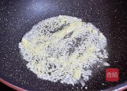 蒜蓉粉丝蒸扇贝的做法图解6