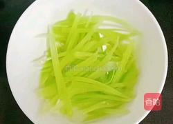 虾仁时蔬鸡蛋饼 (宝宝辅食）的做法图解5