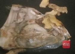 鱼头豆腐汤的做法图解3