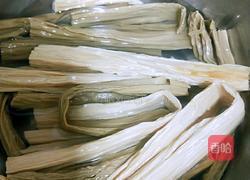 黄瓜拌腐竹的做法图解3