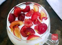 樱桃麦片酸奶杯的做法图解9