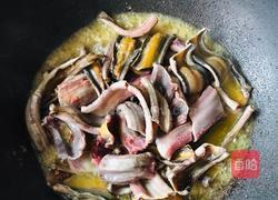 蒜苔炒鳝鱼的做法图解4