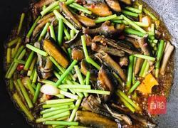 蒜苔炒鳝鱼的做法图解7