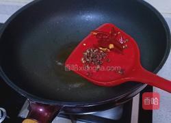 手撕包菜的做法图解4