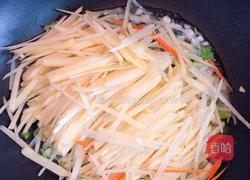 辣白菜醋溜三丝的做法图解5